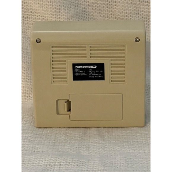 Vintage Americana Solid State AM Radio Model 620 9 Volt Works Great! - Picture 2 of 2